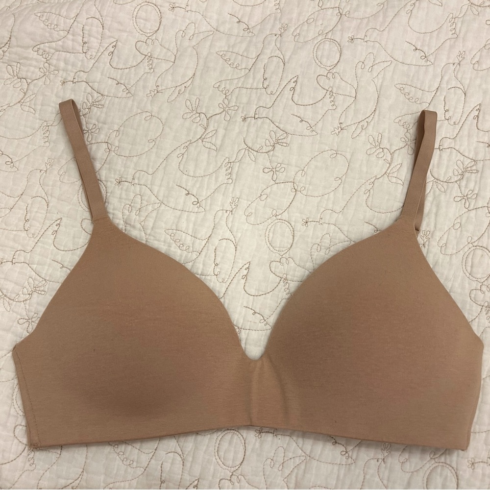 Like NEW - Organic Basics Wireless Cotton Bra - Size 36C